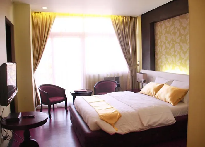Oyo 159 San Remigio Pensionne 2* Cebu