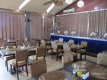 Oyo 159 San Remigio Pensionne Hotel Cebu