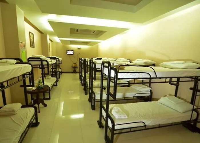 Oyo 159 San Remigio Pensionne Cebu