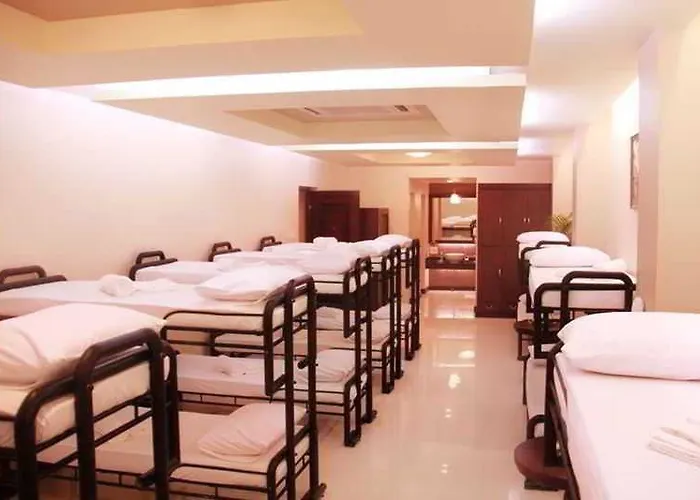 Hotel Oyo 159 San Remigio Pensionne