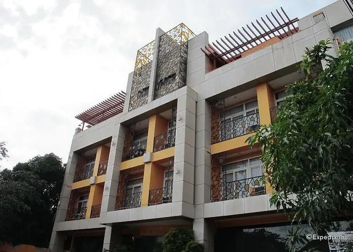 Hotel Oyo 159 San Remigio Pensionne 2*