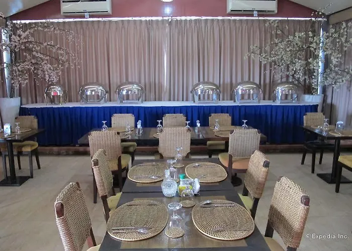 Oyo 159 San Remigio Pensionne Hotel 2*