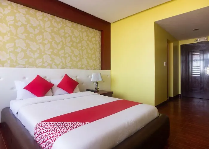 Oyo 159 San Remigio Pensionne Hotel 2*