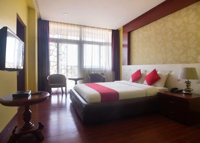 Hotel Oyo 159 San Remigio Pensionne Cebu