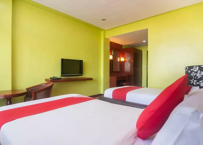 Hotel Oyo 159 San Remigio Pensionne