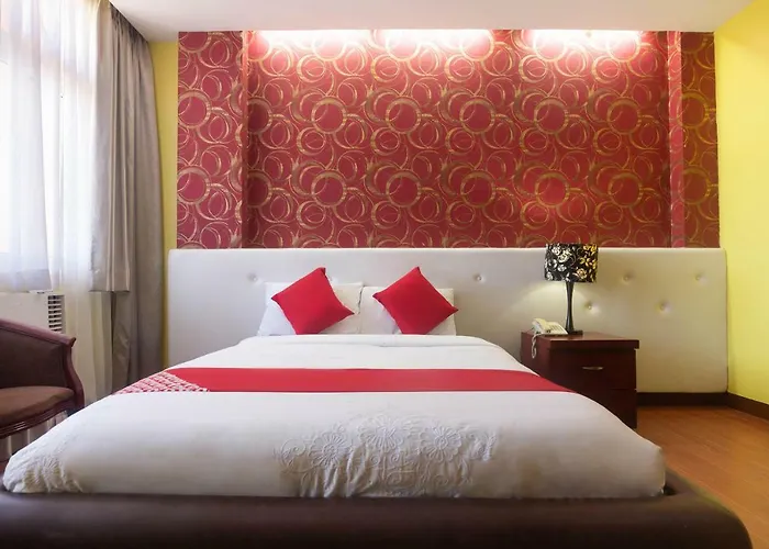 Oyo 159 San Remigio Pensionne Hotel 2*